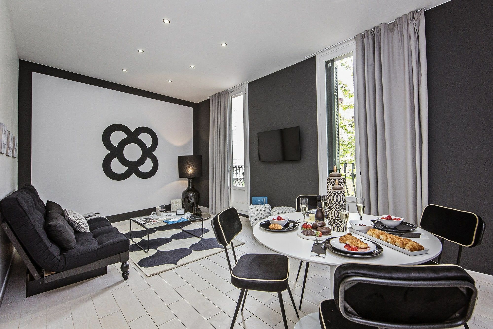 Sweett - Sants Apartment Barcelona Ngoại thất bức ảnh